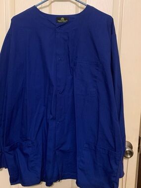 Royal Blue Button-Front Scrub Jacket xl